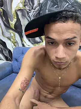 friends_lust_latin (G young) - 1 finger in the ass