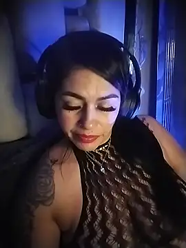 chelaqueen_ webcam