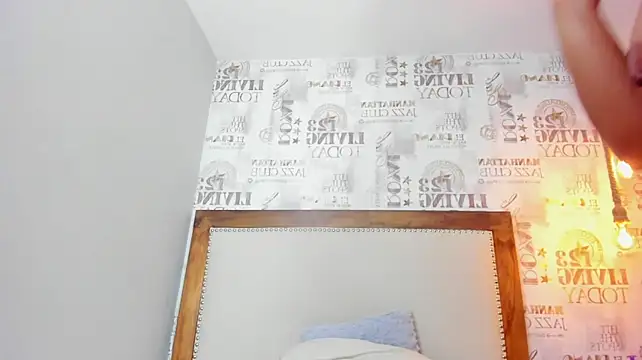 LUCI_CARTER4 webcam