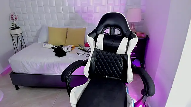 anny_rouse24 webcam
