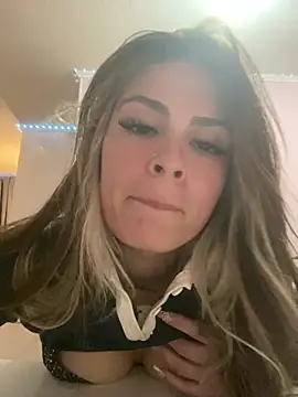 Pastoralrousy live cam on StripChat