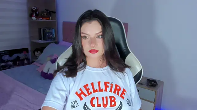 OphelianaRose33 webcam