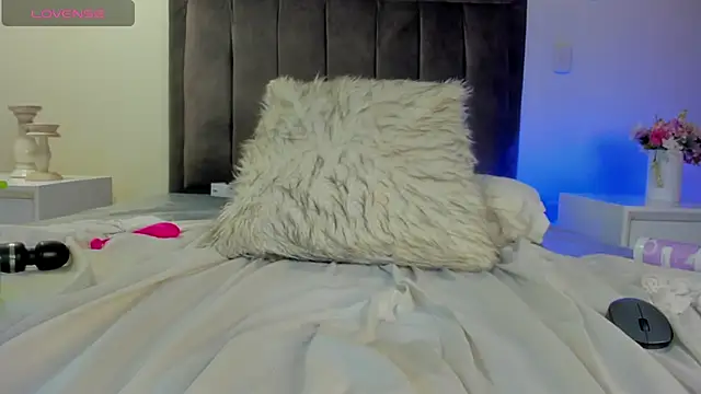 sakura_Gomez webcam