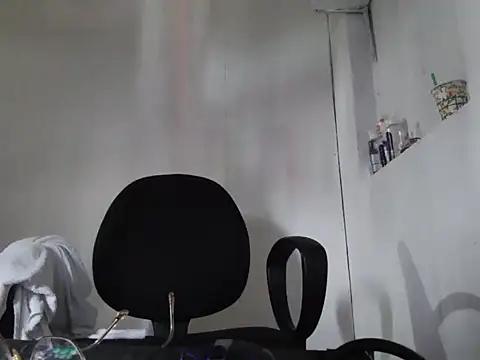 TeaseNPlease_13 webcam
