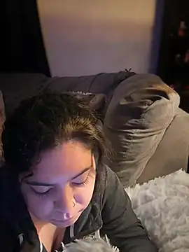 kimmiakiss22 live webcam