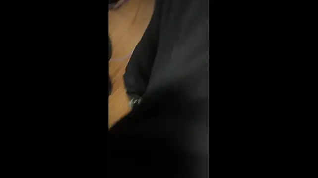 leanjamesdean live cam on StripChat