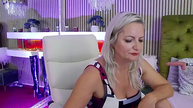 LadyTouch webcam
