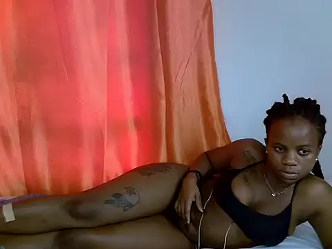 Curvydollyy webcam