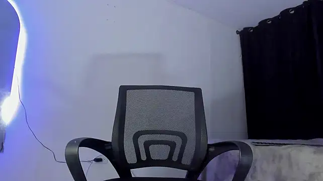 Dominic_Biker__ webcam