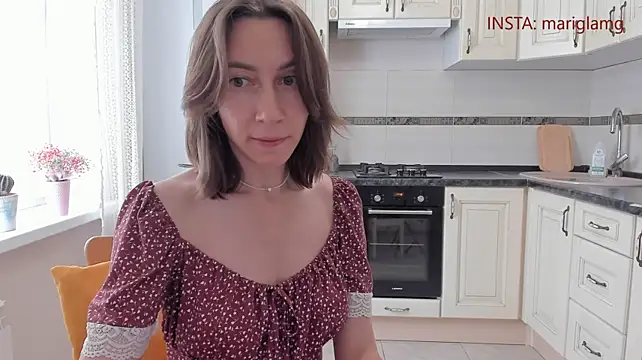GoodGlamorGirl webcam