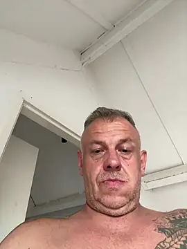 jakubw79 (Ask my age) - Fun