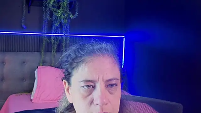 sasi_luna webcam