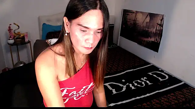 NinaDOM4CUM webcam