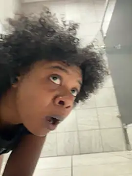 Ebony_Queeen