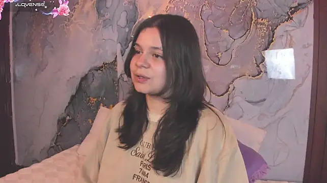 Mey_moon live cam on StripChat