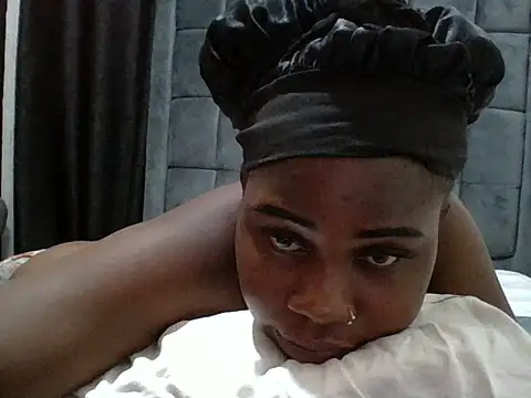 yummyychocolate_ webcam