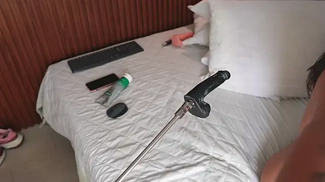_mishelle webcam