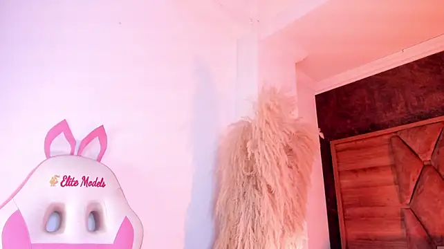 CristineRainn_ webcam