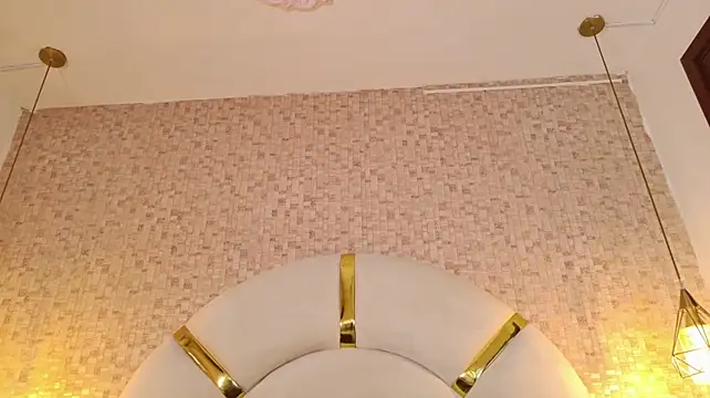 elaara_sm live sex cam