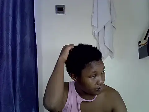 Miss_madiba webcam