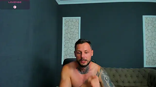 BrianHunts live cam on StripChat