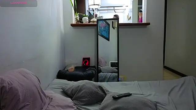 Matiashorney webcam