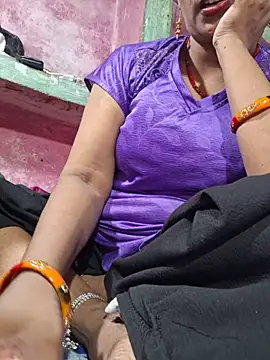 SONIYABHABHI90 webcam