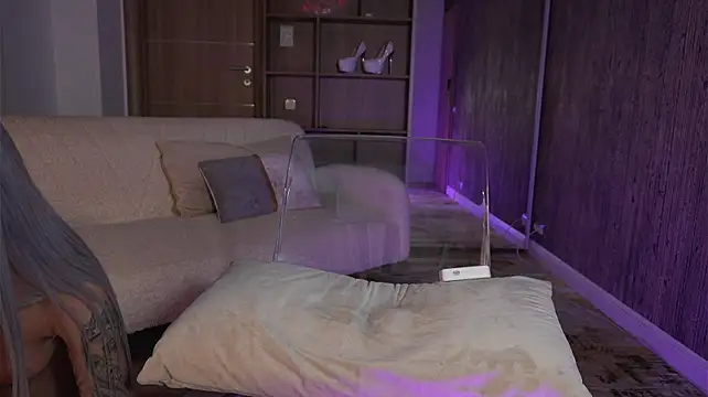ArianaXO_ webcam