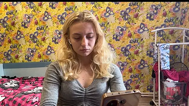 LisaBam webcam