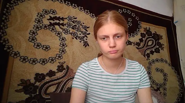 LunaLaday live cam on StripChat