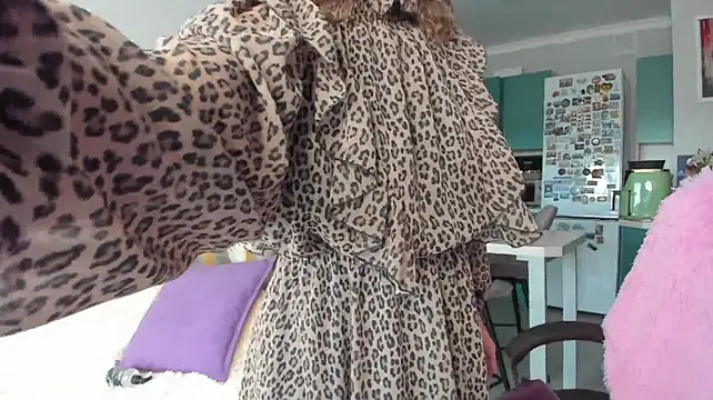 ChristinaGlory webcam
