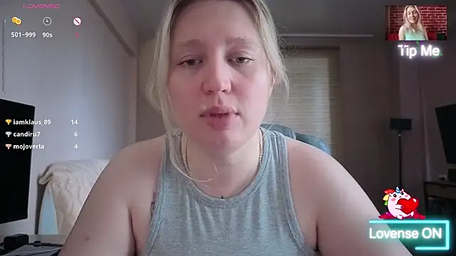 CitrusBlissss live cam on StripChat