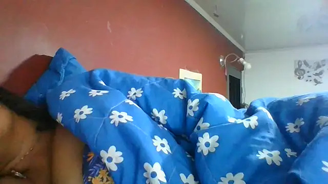 DianaOchoa_ live cam on StripChat