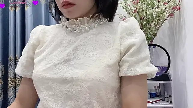 Ryo-Jisoo live cam on StripChat