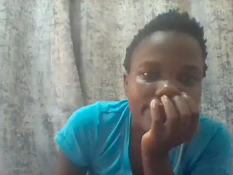 tina_2030 webcam