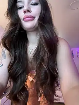 -MaybeBaby- live now