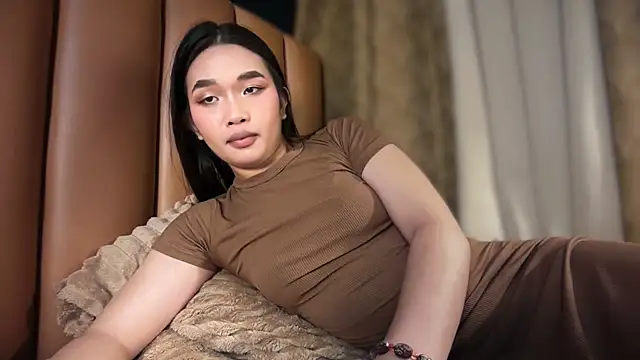 hugeasiancockandrea webcam