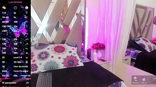 casey_lorens webcam