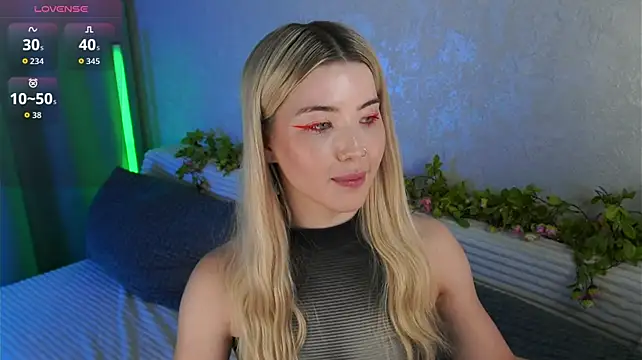LindaThackerr webcam