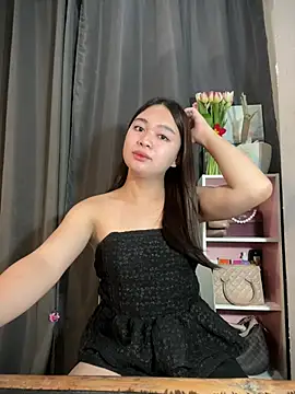 urhotkimmy webcam
