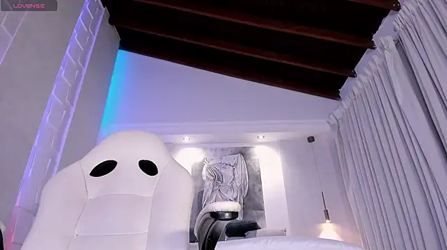 Jadee_Carter webcam