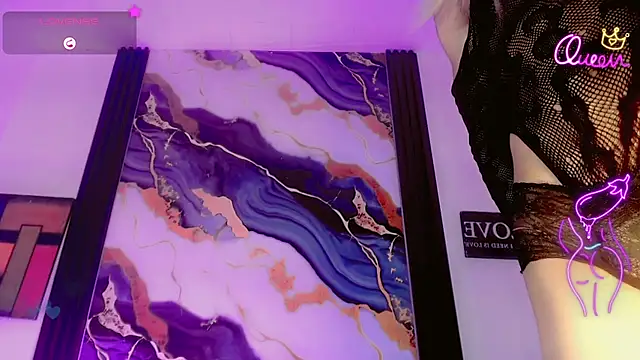 SophiaWild_ webcam