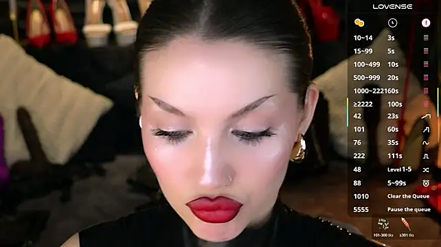 MistressDarsy webcam