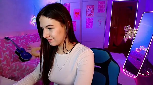 luna_lust_212 webcam