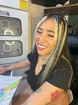 ManuelaVeeleez webcam