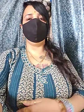 cute-tanvi live cam on StripChat