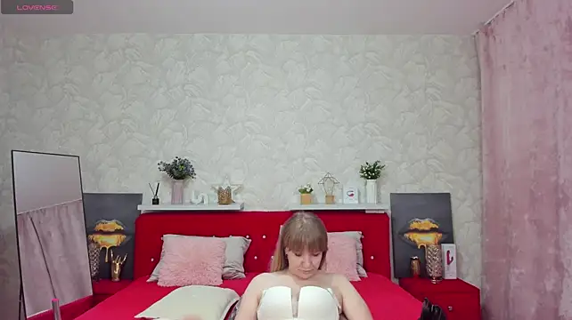 KattyPeachX live cam on StripChat
