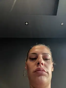 sweetchery999999 (G young) - I'm going to blowjob the cashier.