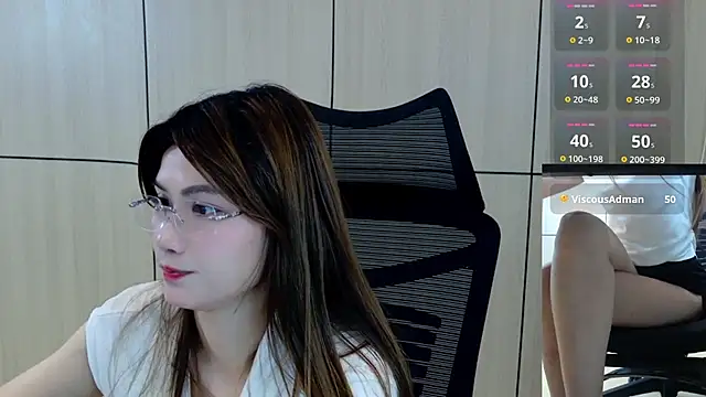 zhen-68 live cam on StripChat
