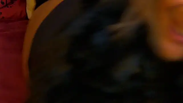 ZoeMesmerizee live cam on StripChat